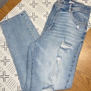 Boutique “Mom Jeans”